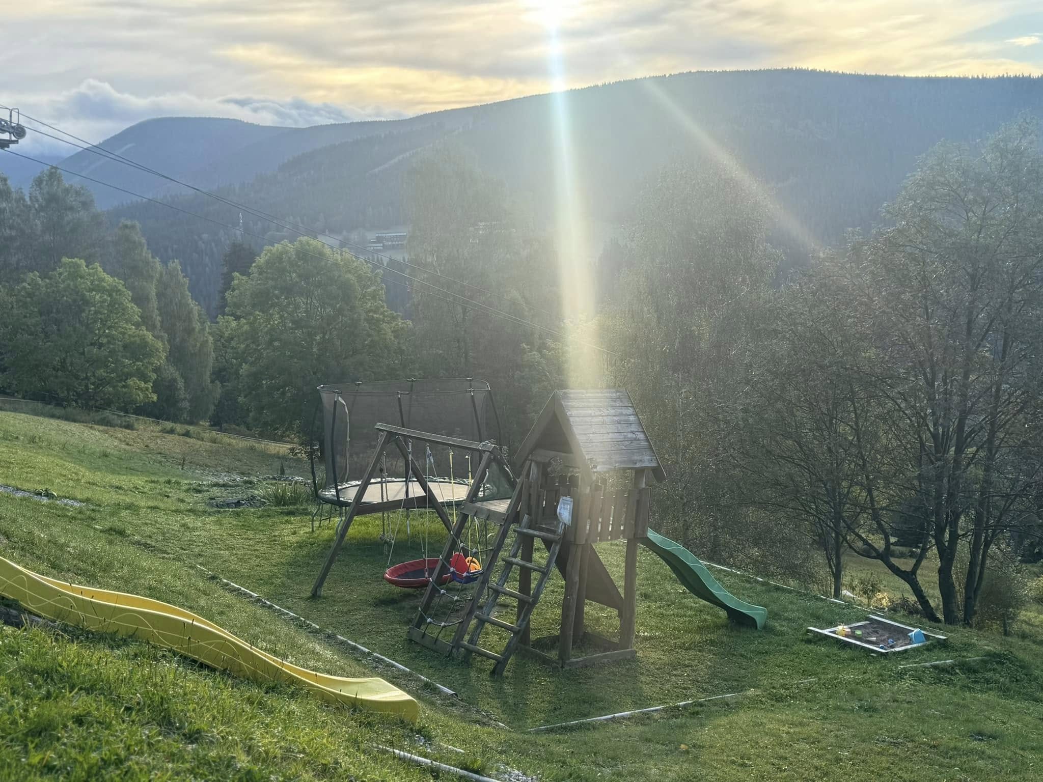 Hřiště